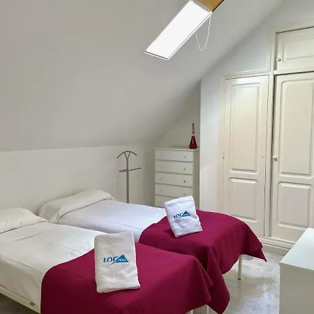 Atico Jazmines Apartment